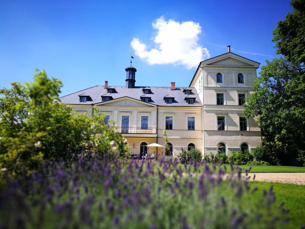 Chateau Mcely Exterior photo