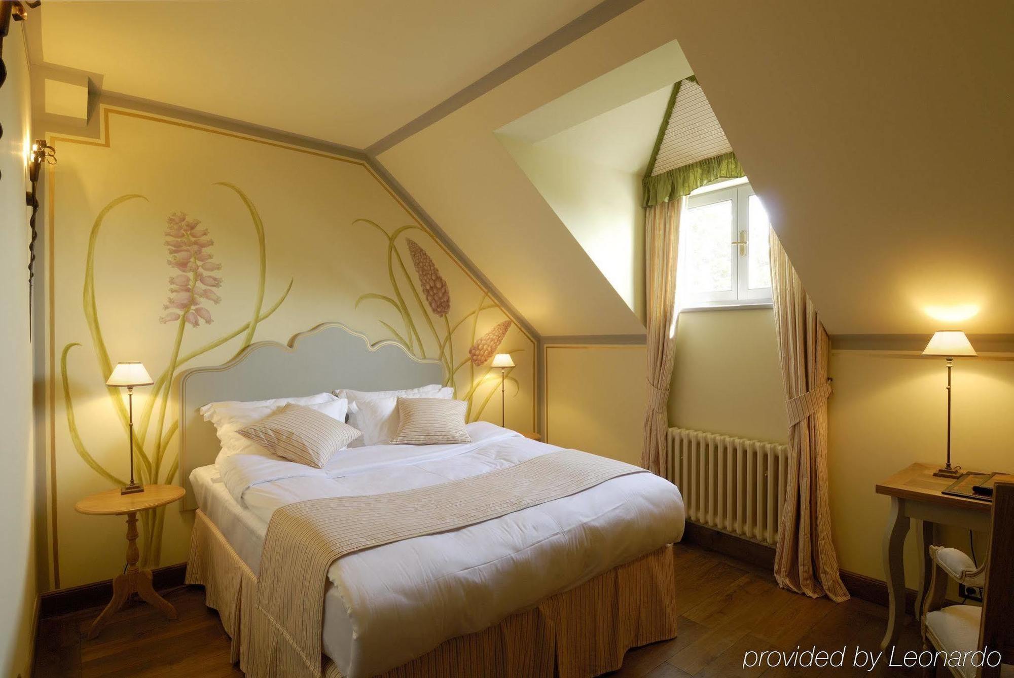Chateau Mcely Room photo